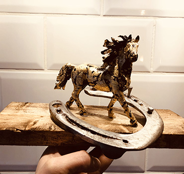 Showhorse Figur